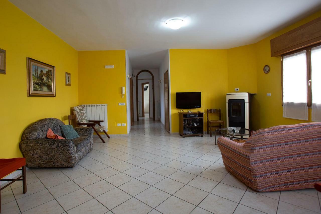 La Casa Del Gelso Fiorito Apartment Eboli Bagian luar foto