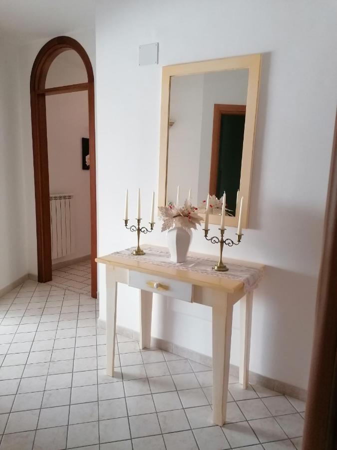 La Casa Del Gelso Fiorito Apartment Eboli Bagian luar foto