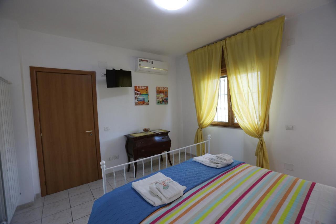 La Casa Del Gelso Fiorito Apartment Eboli Bagian luar foto